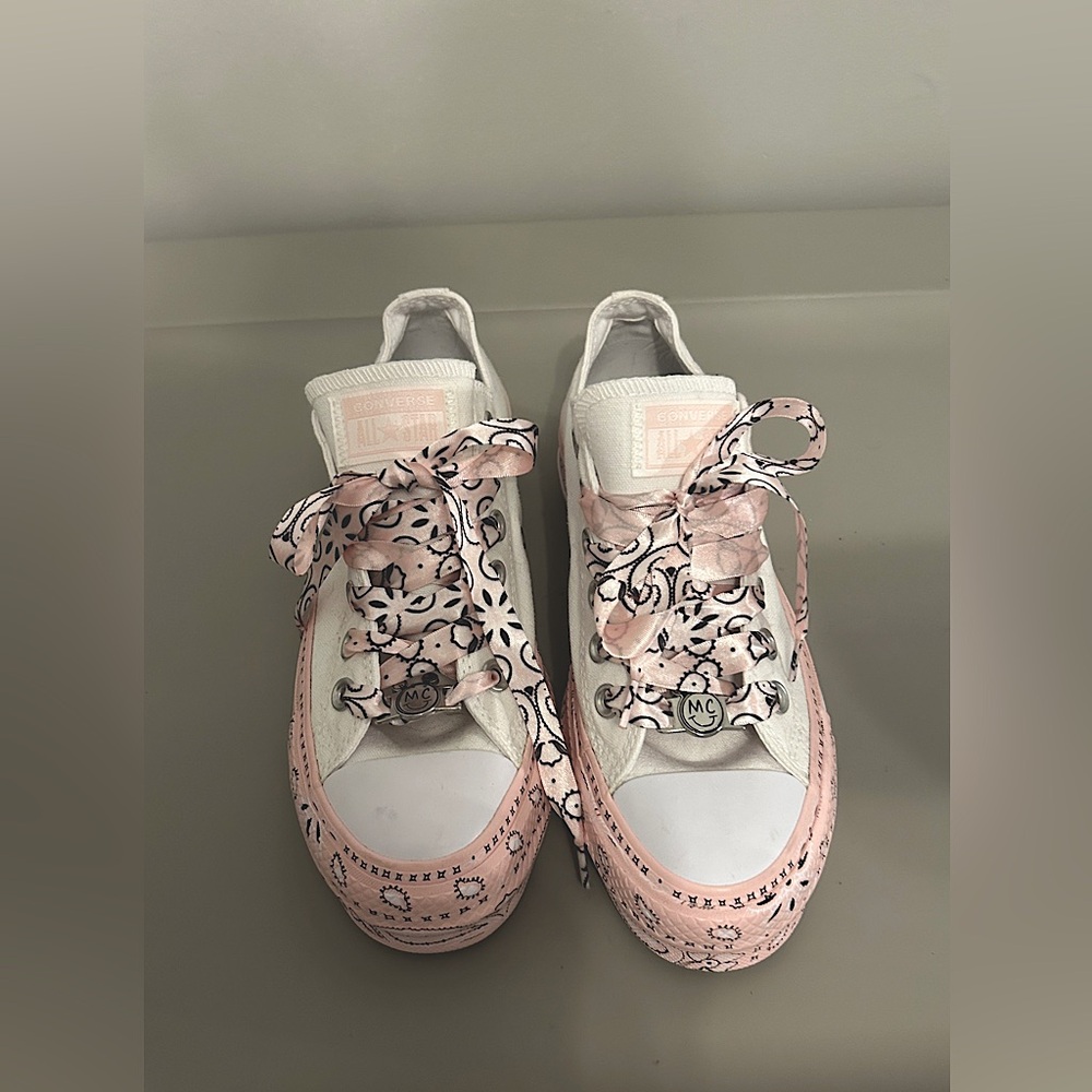 Miley Cyrus (MC) Converse Shoes — Size U.S. 6.5 (LIMITED EDITION)